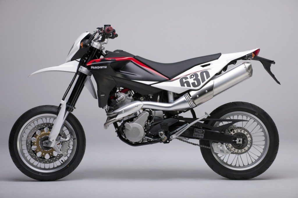 husqvarna-sm630-supermoto-2